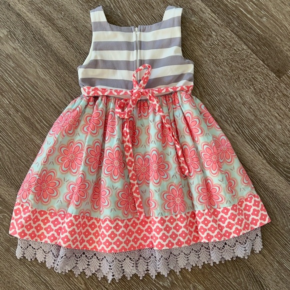 Counting Daisy’s Toddler Girls Printed Dress. - Picture 2 of 15